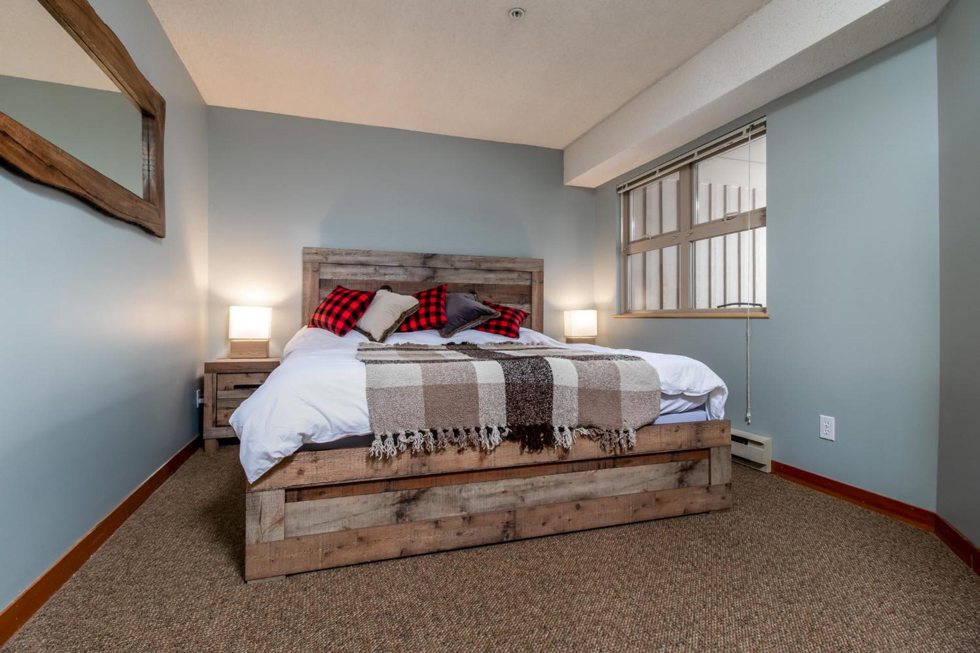 ウィスラーCreekside Slopeside 1Br With Pool, Hot Tub, Bbqアパートメント エクステリア 写真